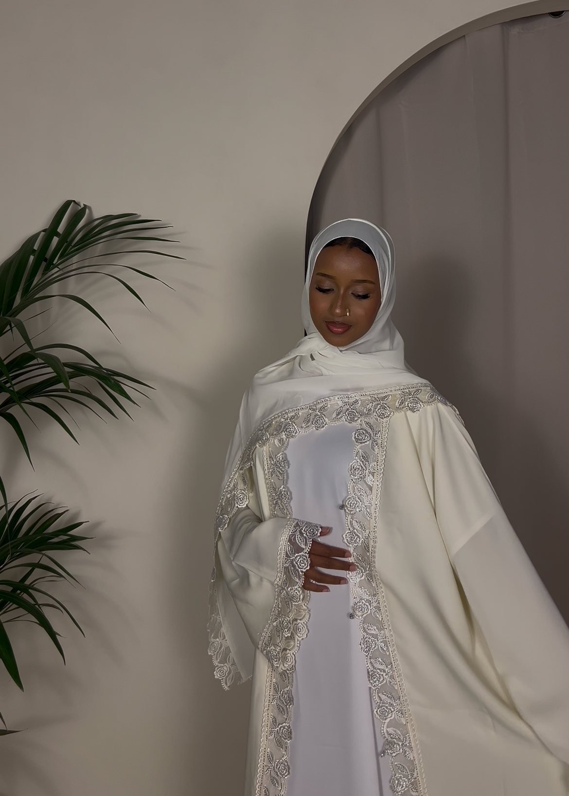 Soft Ivory lace abaya-2 piece set