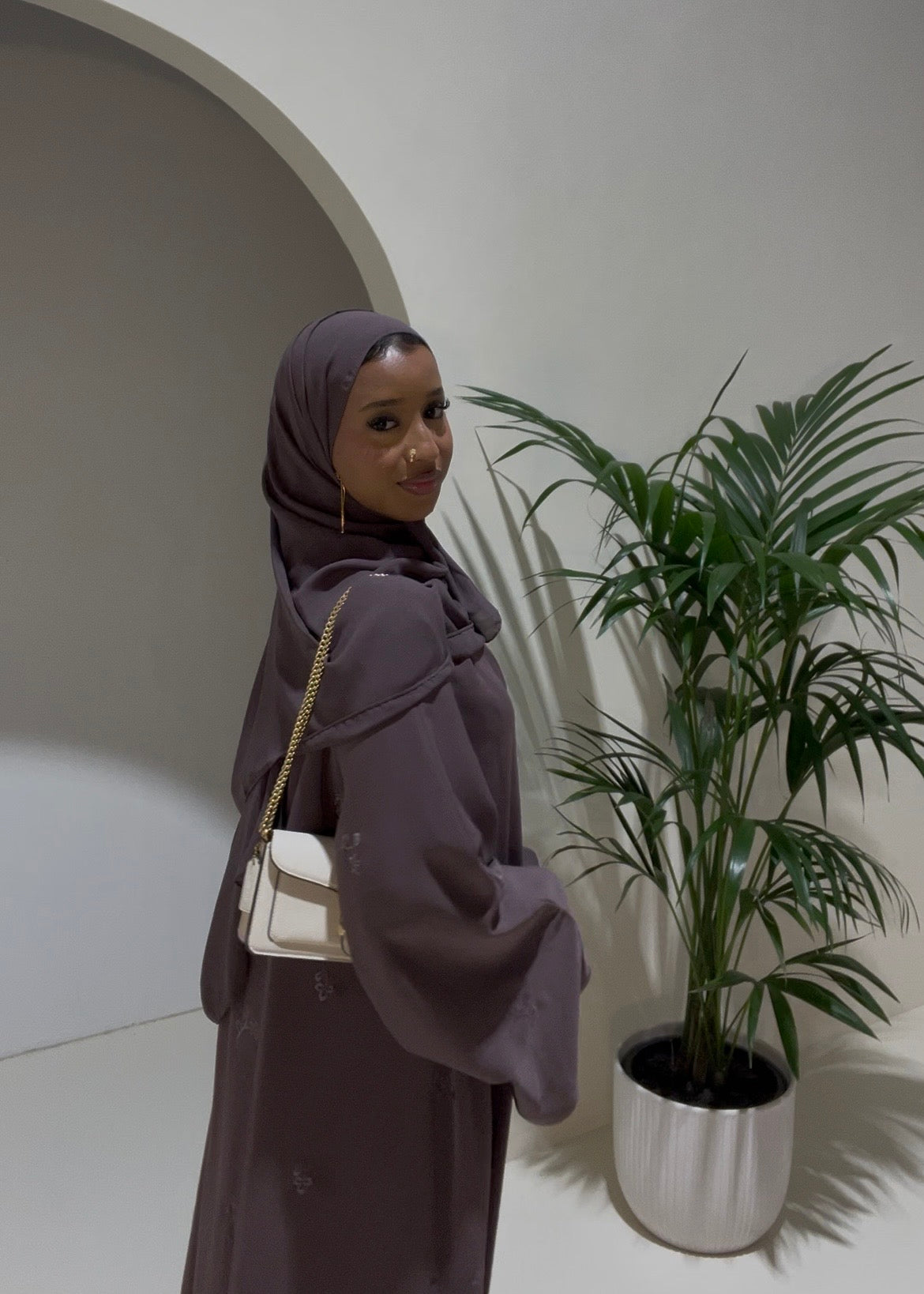 Floral embroidered abaya