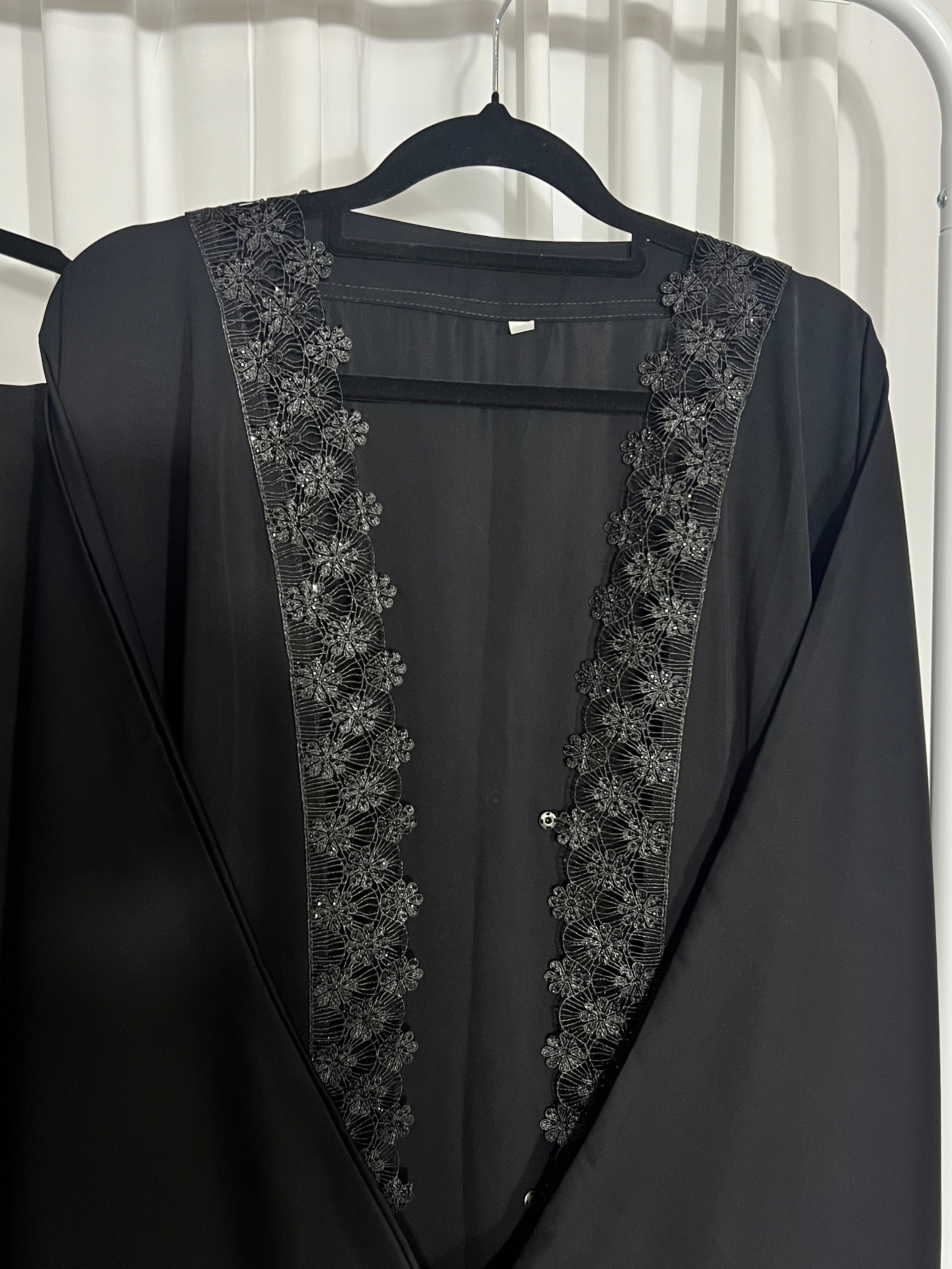 Petal lace abaya