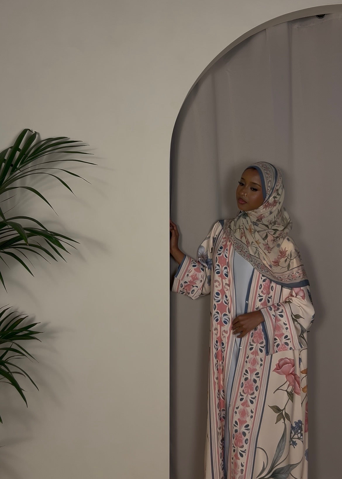 Printed floral Abaya - 2 piece set