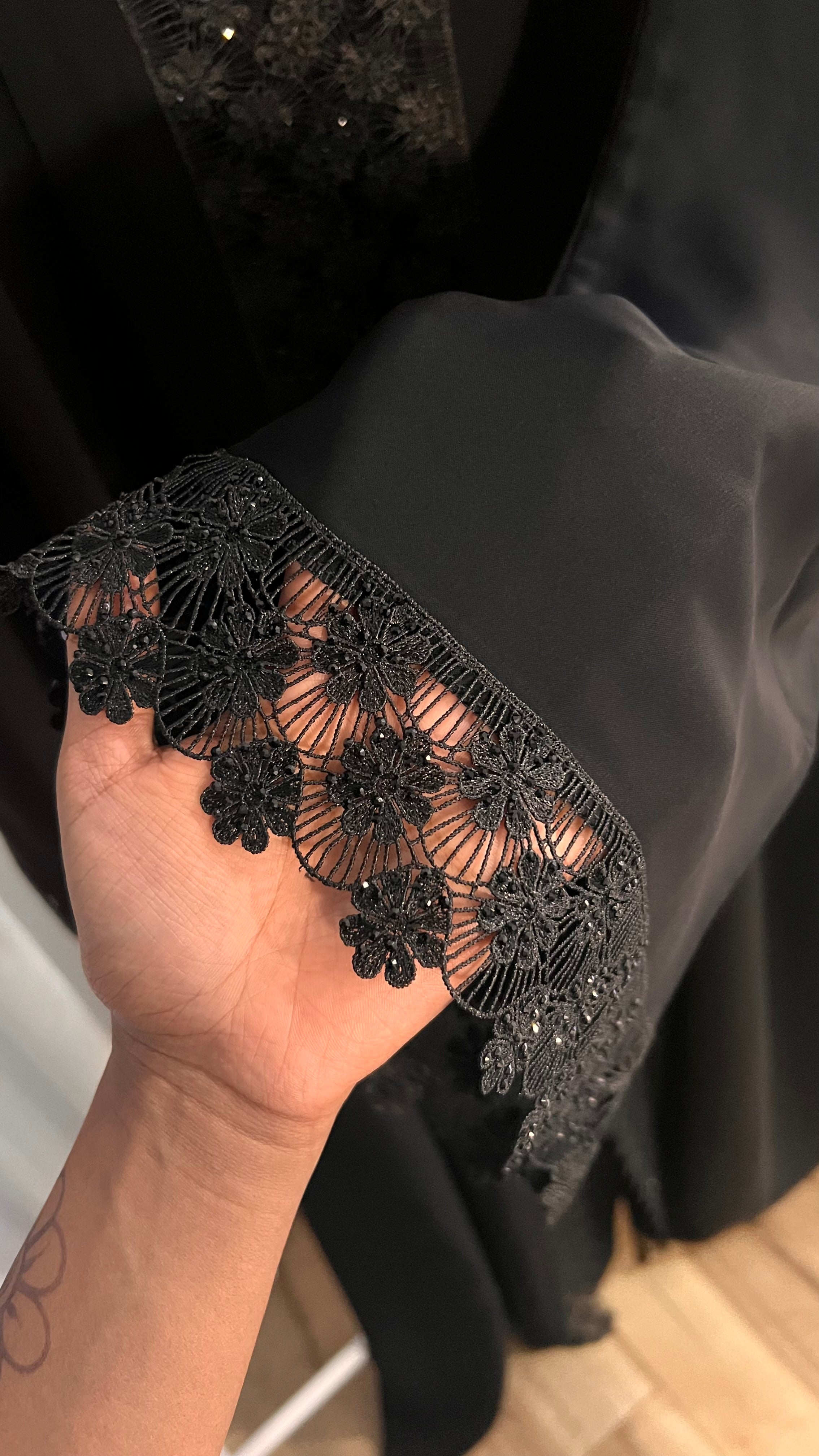 Petal lace abaya