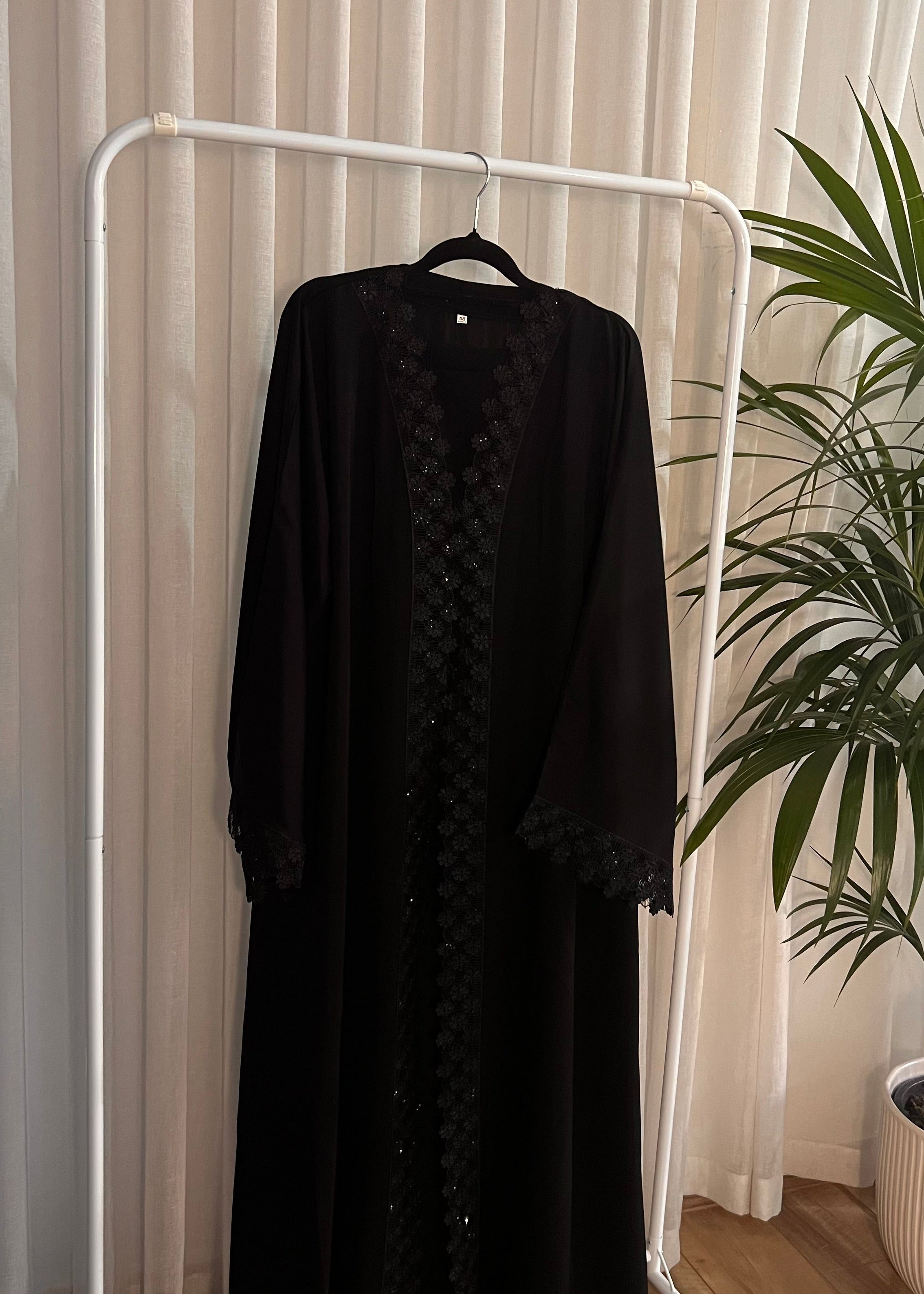 Petal lace abaya