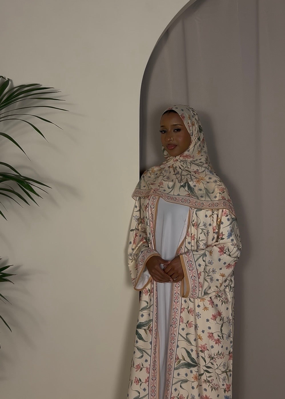 Printed floral Abaya - 2 piece set