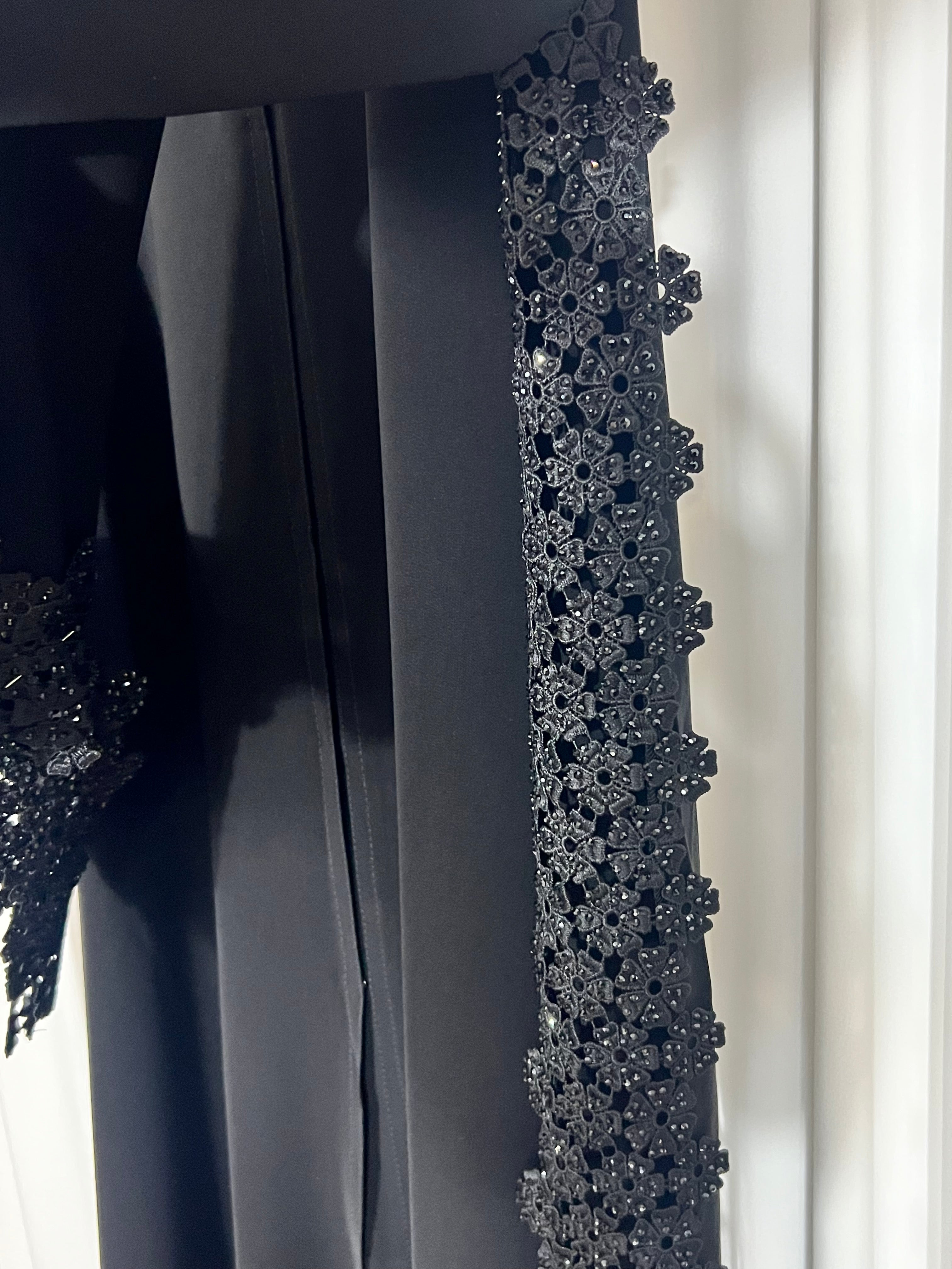 Layla Floral Lace Abaya
