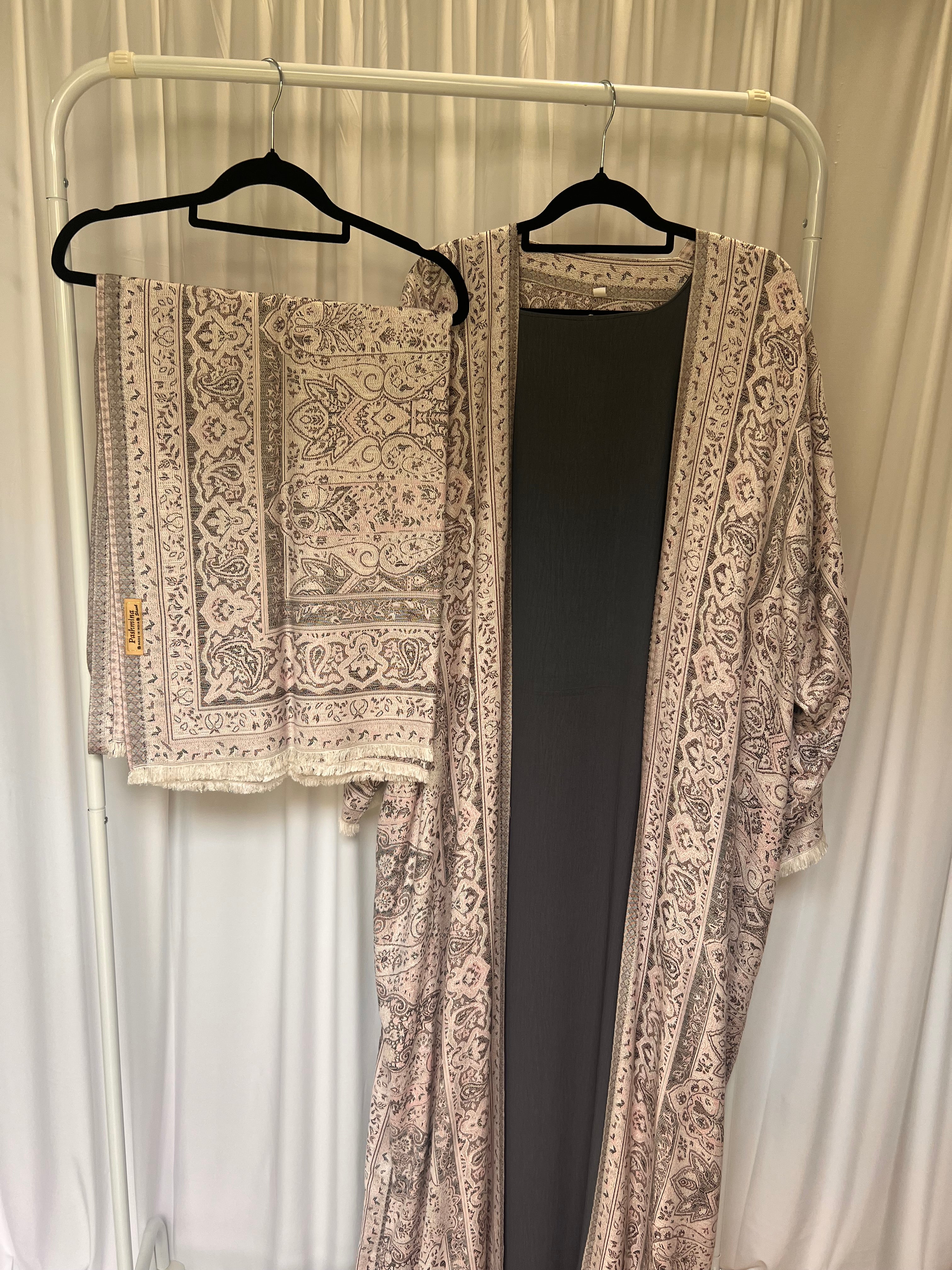 Pashmina abaya