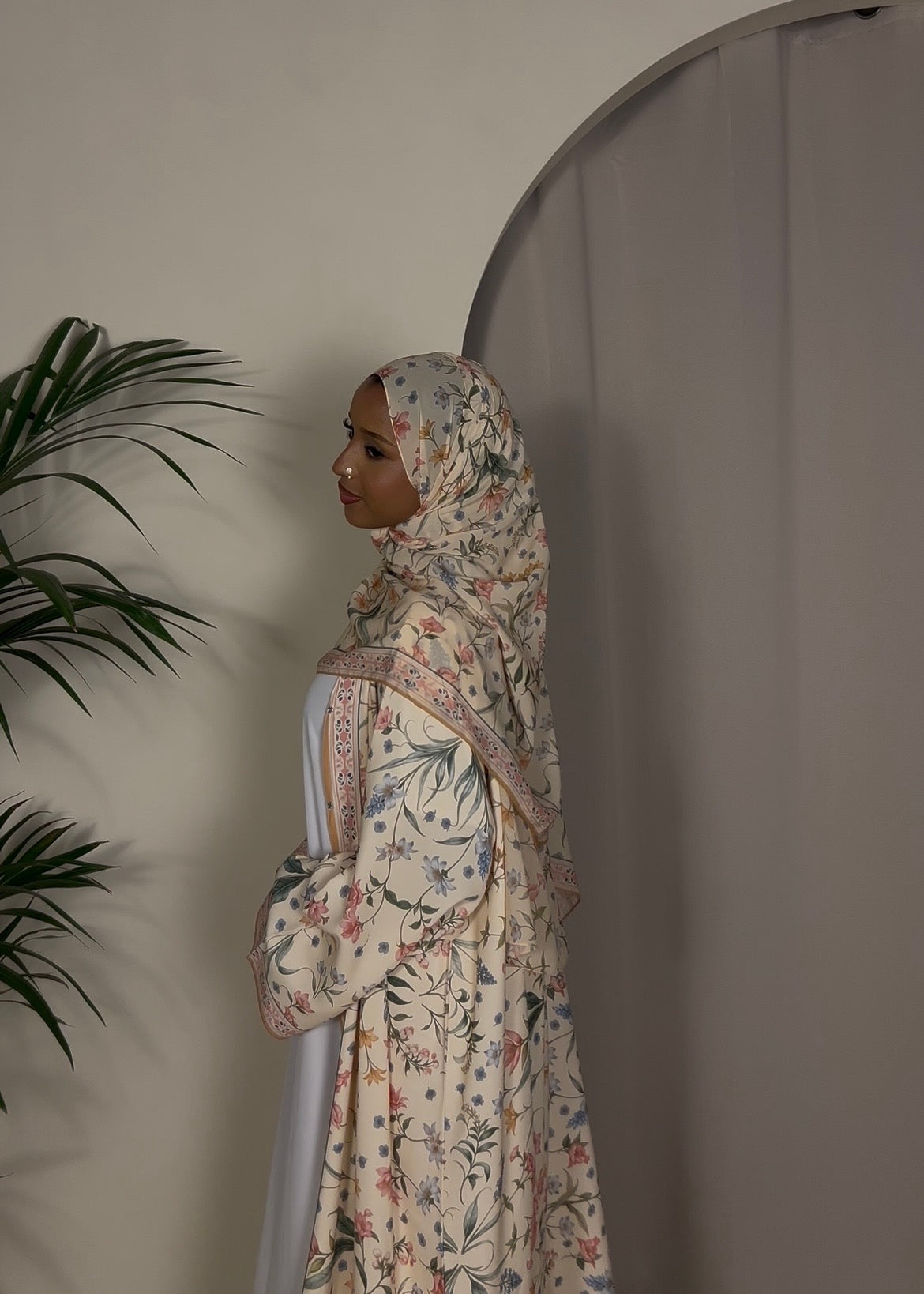Printed floral Abaya - 2 piece set