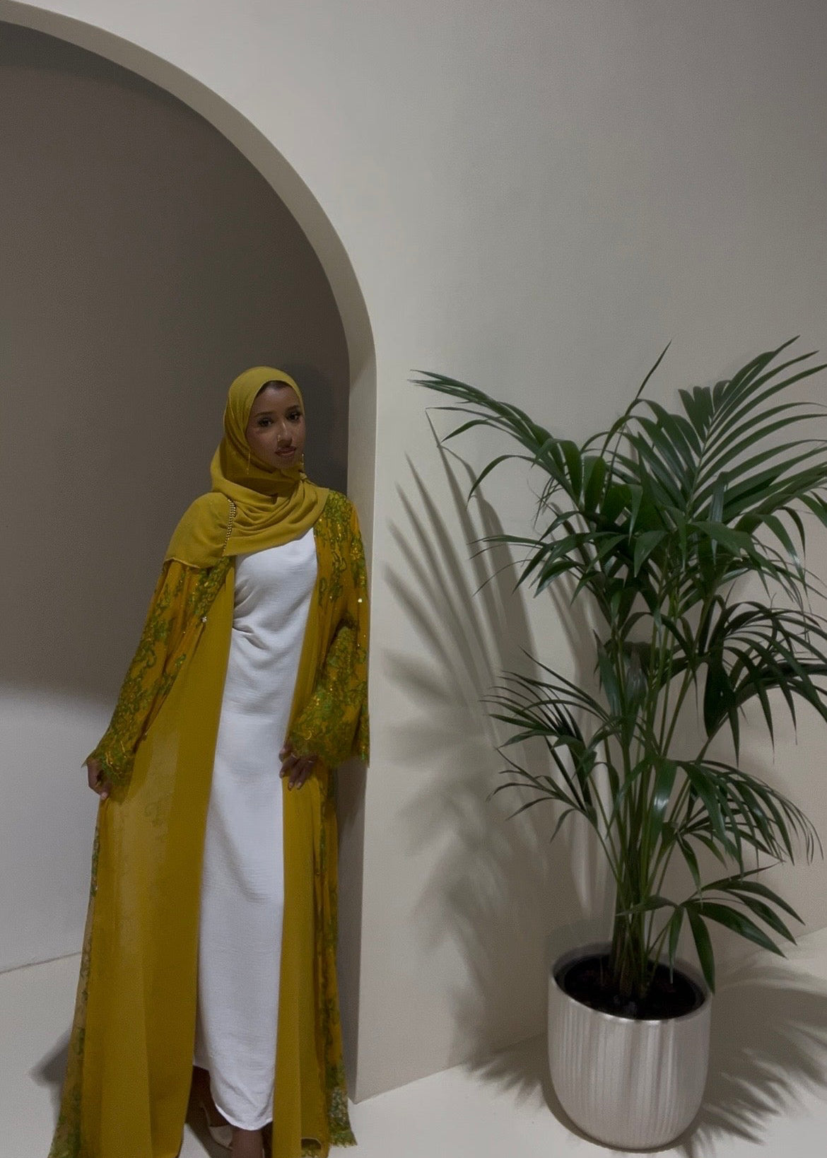 Chantilly Lace Abaya- 3 Piece set