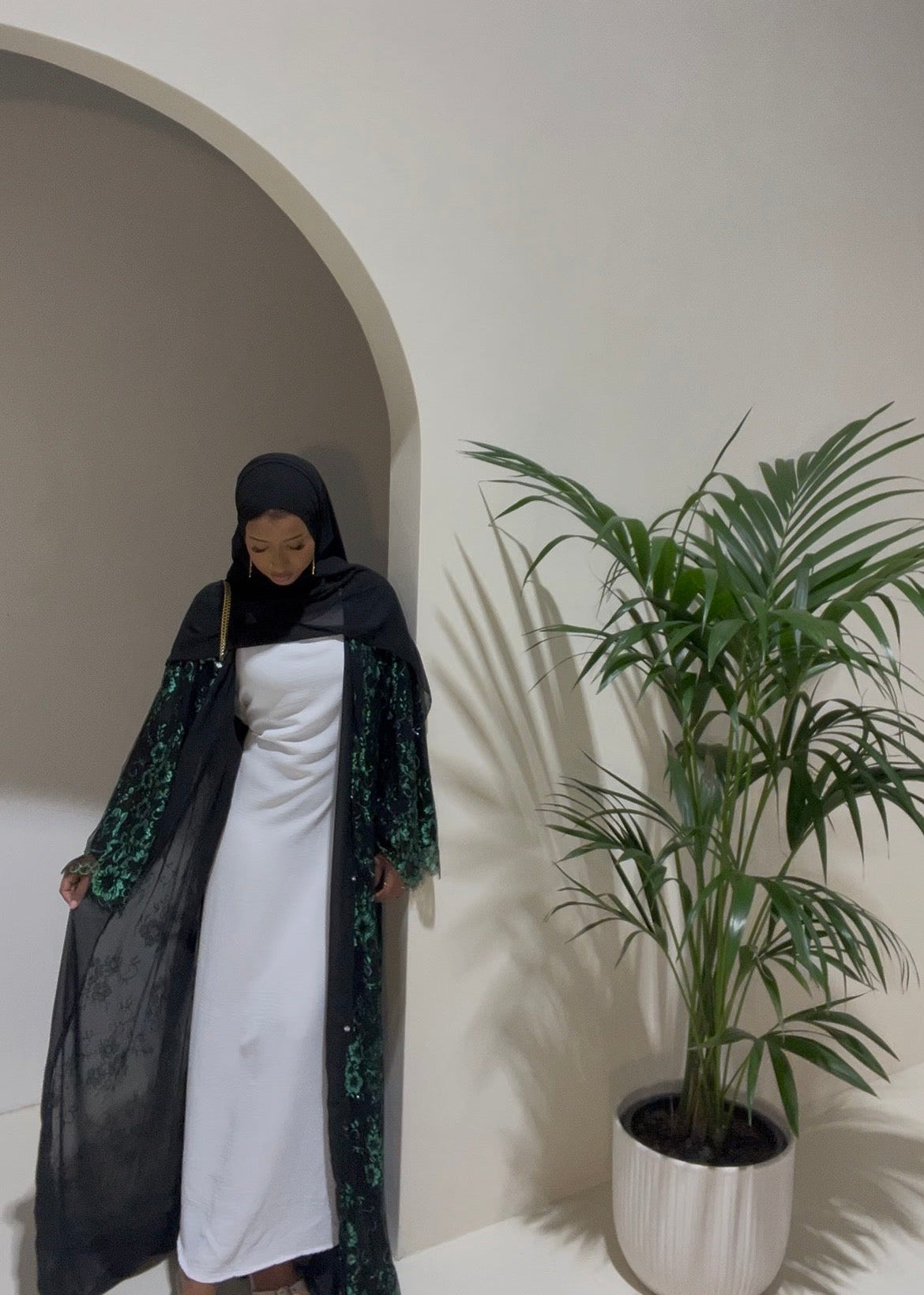 Chantilly Lace Abaya- 3 Piece set