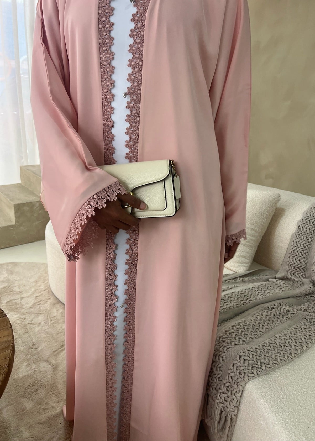 Petal trim abaya