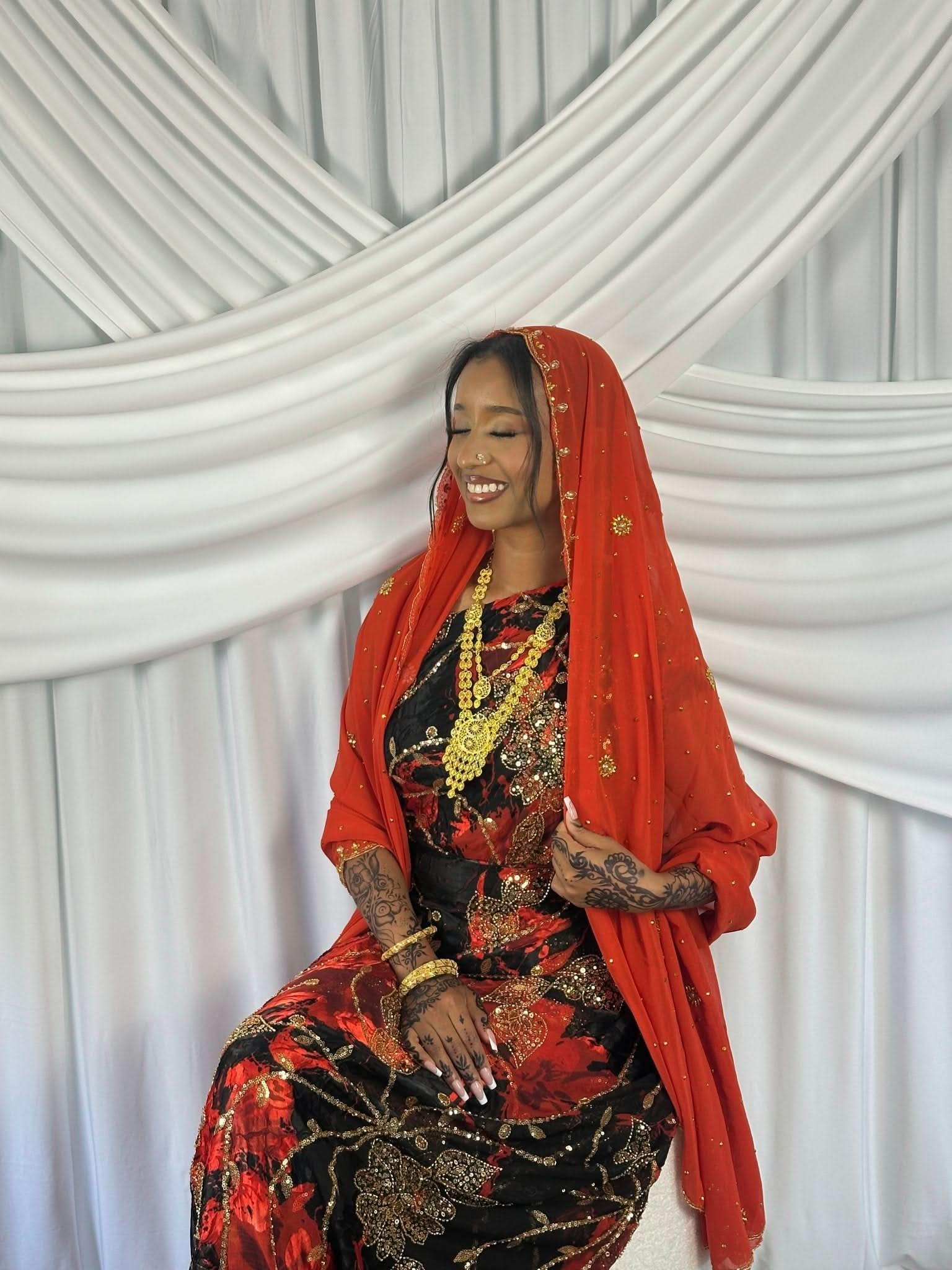 Black rose Stone Dirac - Layali Heritage