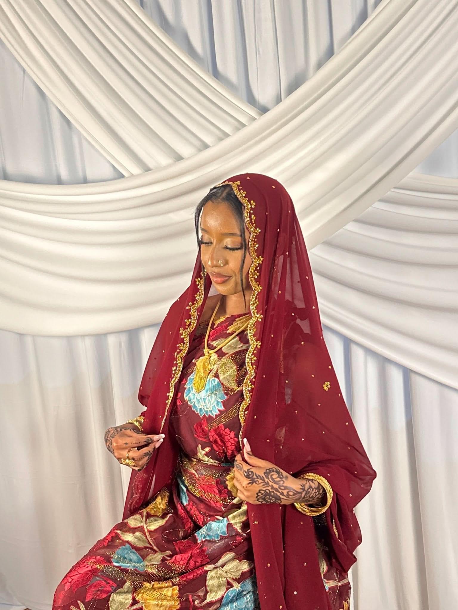 Burgundy stone Dirac - Layali Heritage