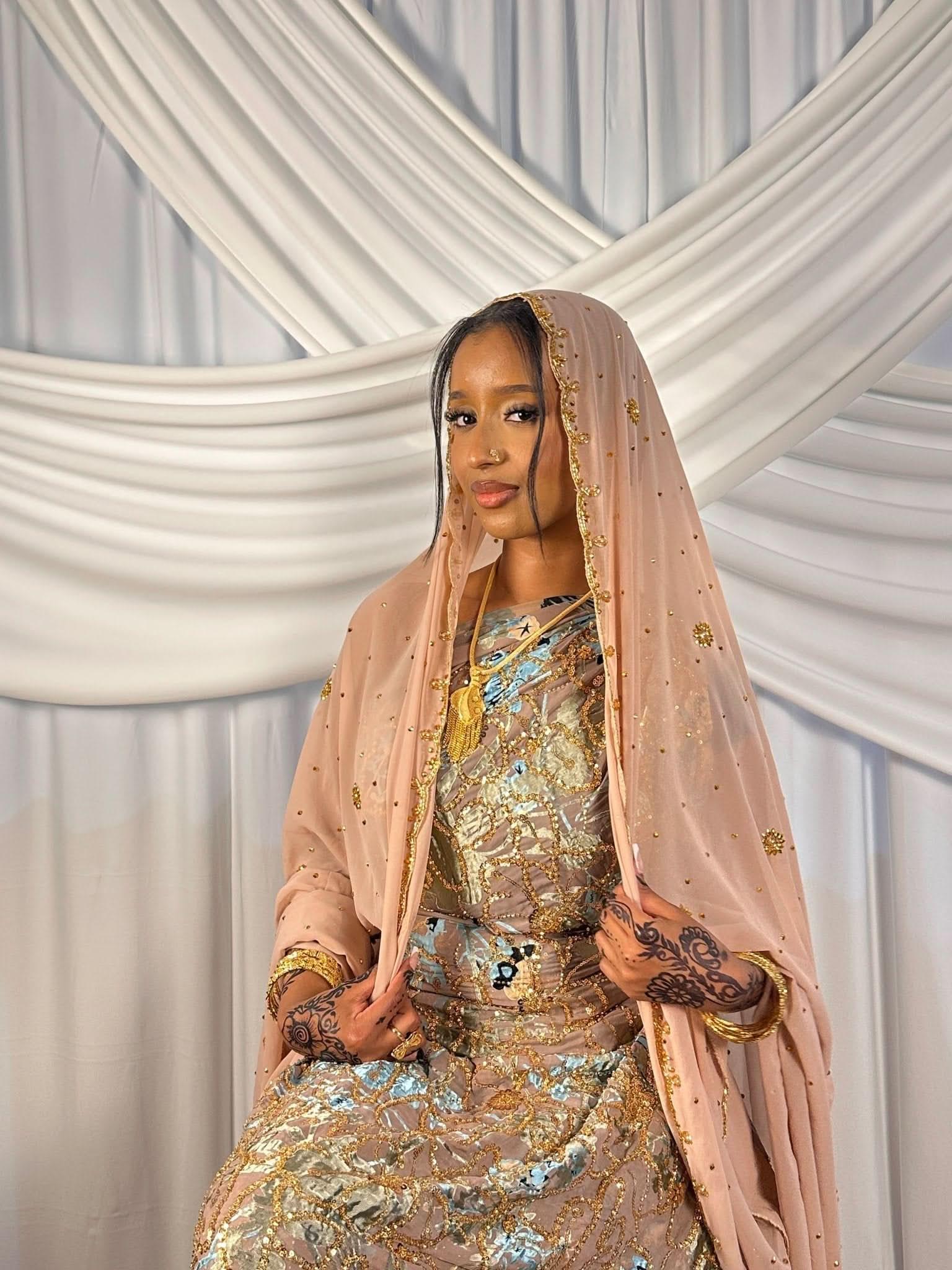 Dusty rose stone Dirac - Layali Heritage