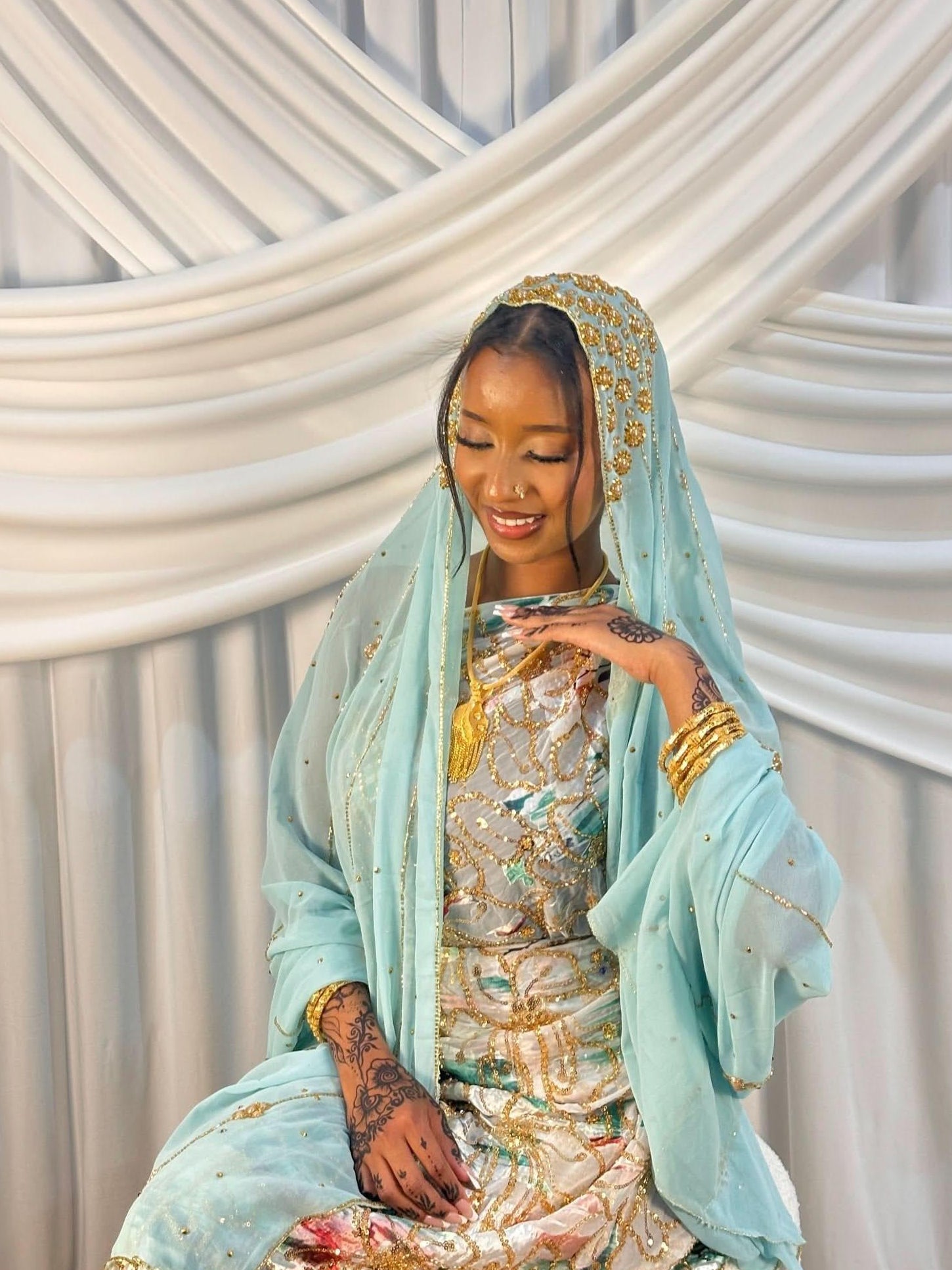 Frosted sky stone Dirac - Layali Heritage