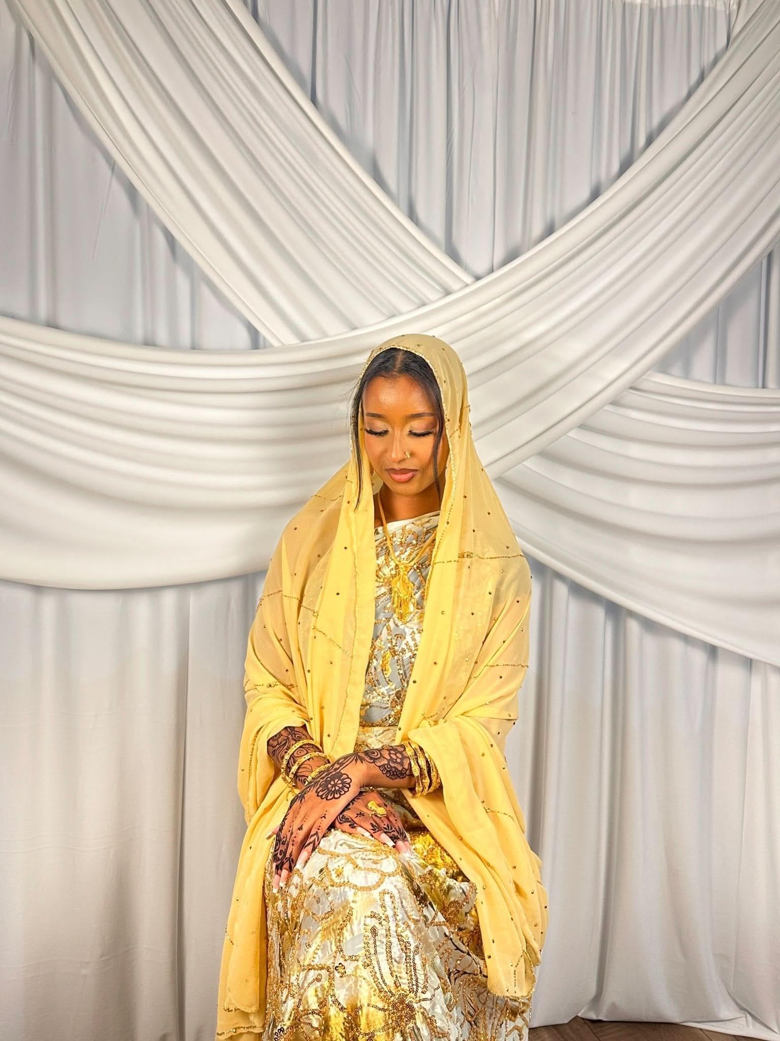 Golden sand stone Dirac - Layali Heritage