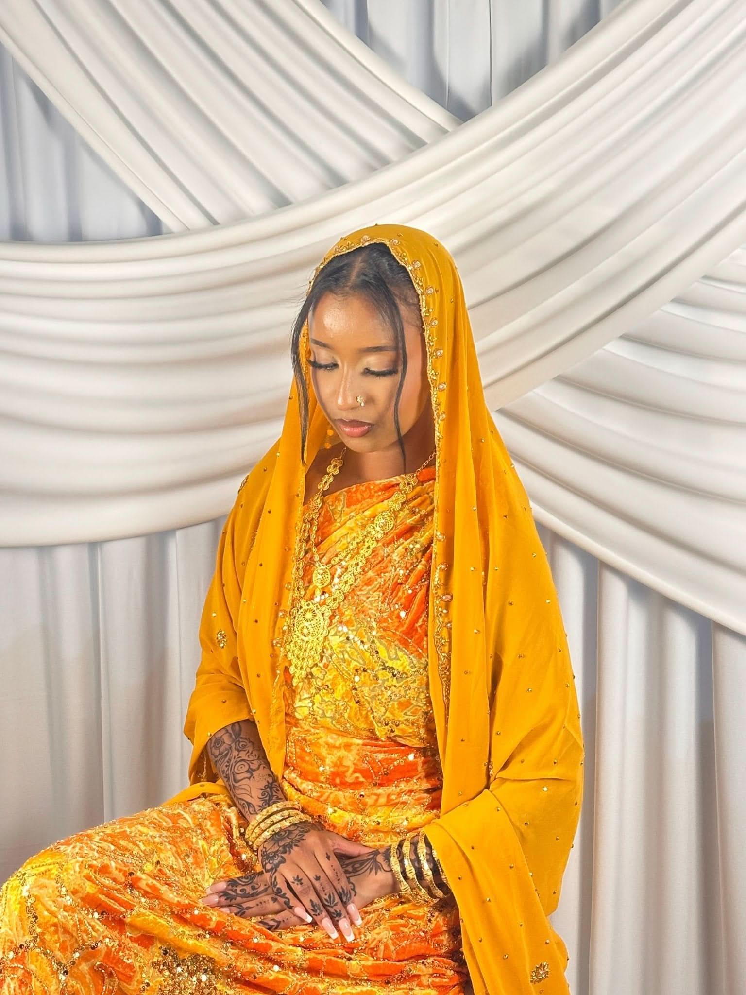 Golden sunset Stone Dirac - Layali Heritage