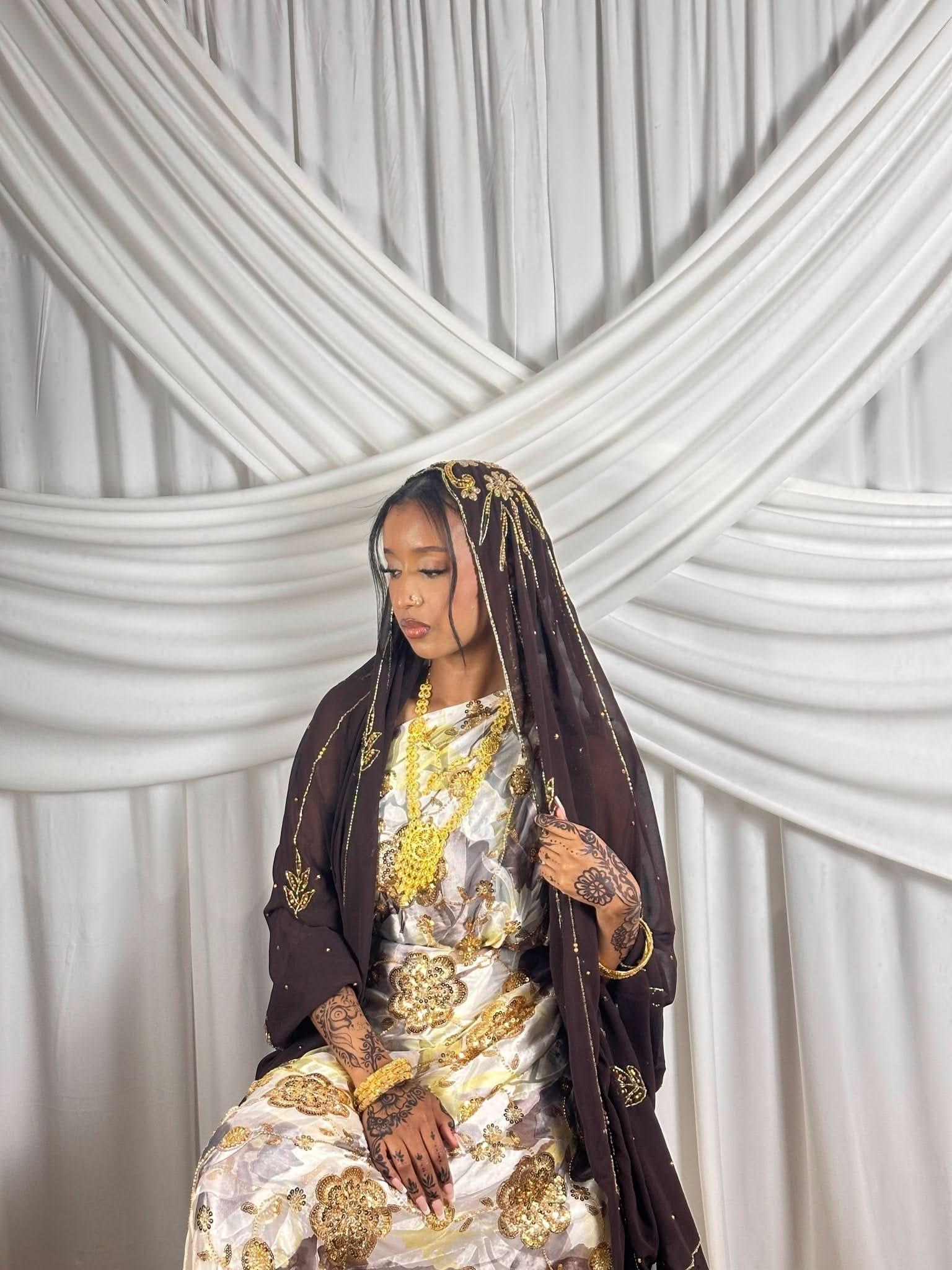 Ivory blossom Stone Dirac - Layali Heritage