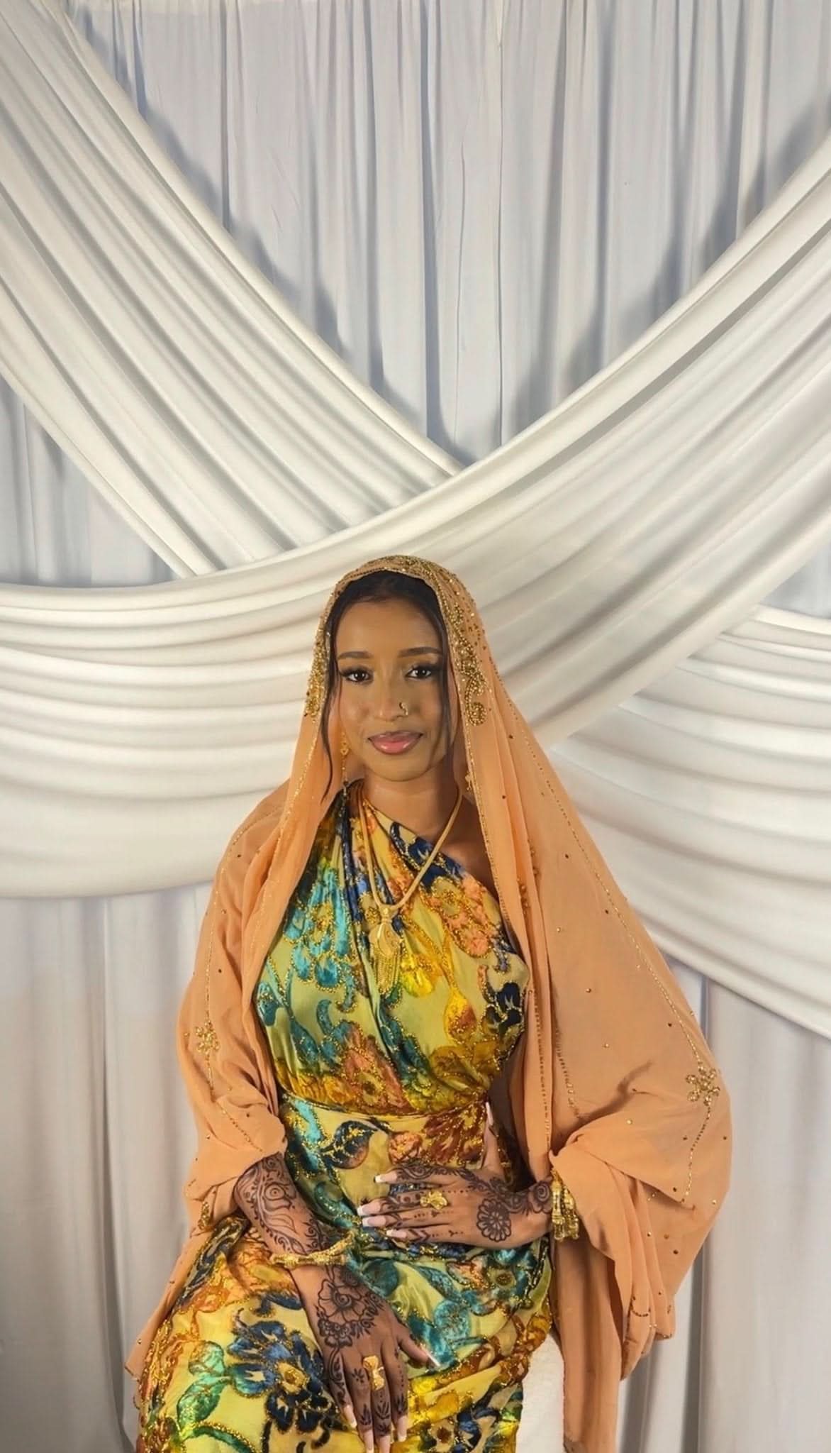 MAQBAL GOLDEN SAHARA DIRAC - Layali Heritage