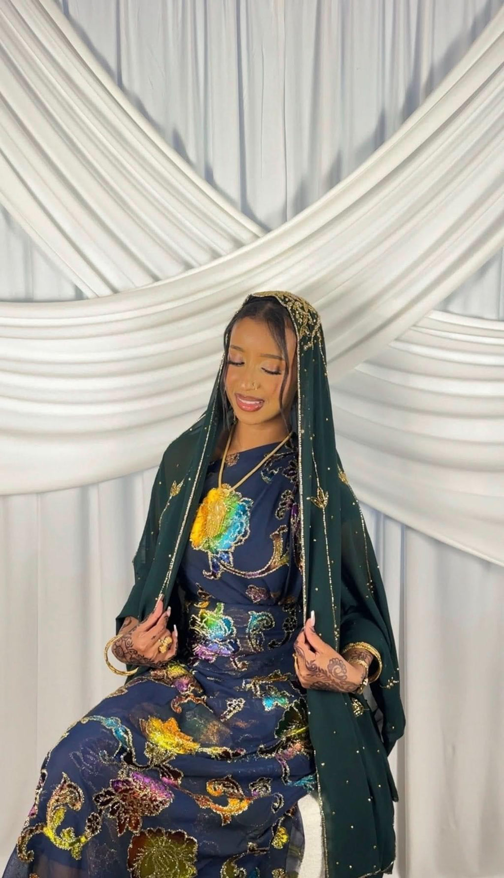 MAQBAL QUEEN’S EMERALD DIRAC - Layali Heritage