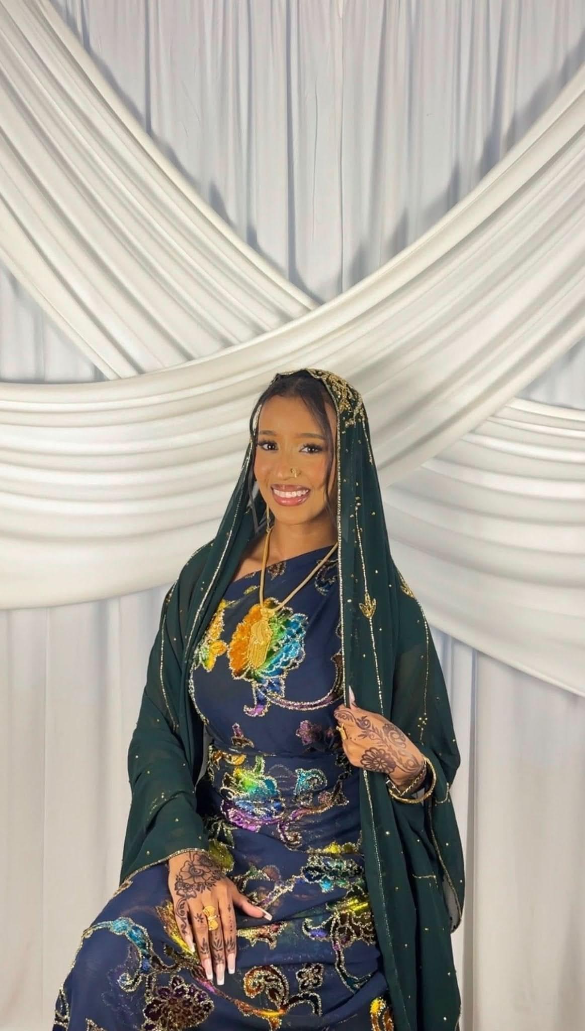 MAQBAL QUEEN’S EMERALD DIRAC - Layali Heritage