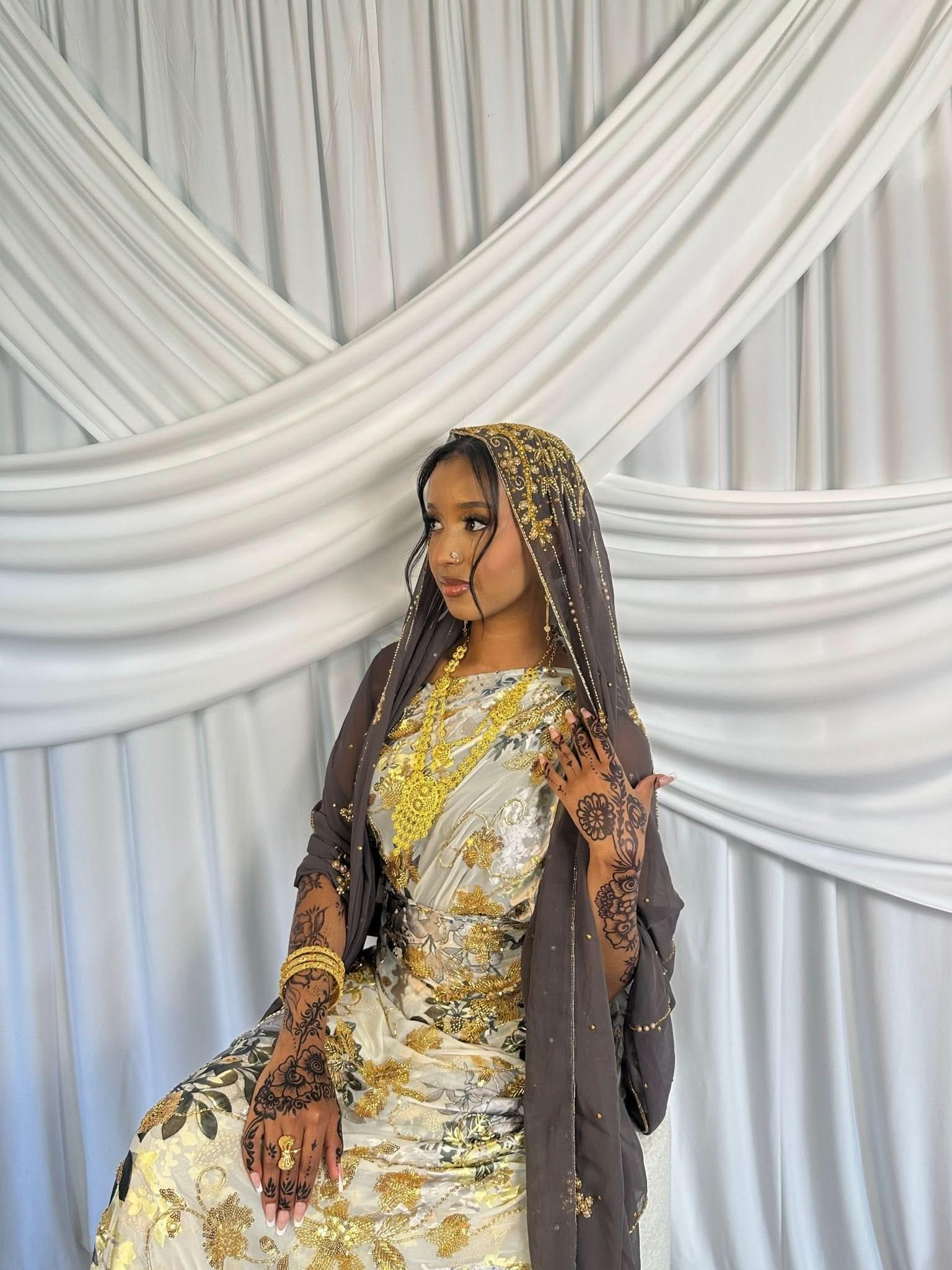 Midnight bloom Stone dirac - Layali Heritage