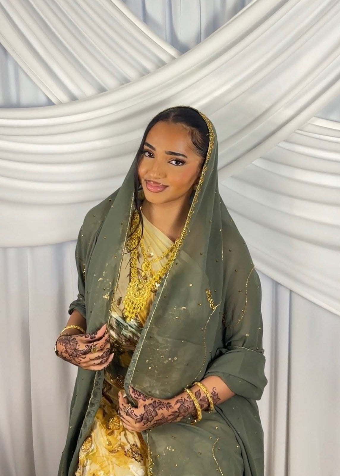 OLIVE ROYAL DIRAC - Layali Heritage